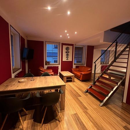 Ferienwohnung Luxusni Mezonet V Centru Reichenberg Exterior foto