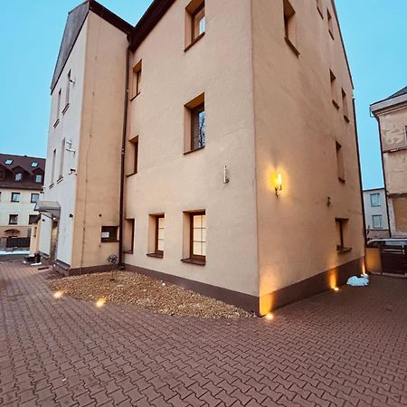 Ferienwohnung Luxusni Mezonet V Centru Reichenberg Exterior foto
