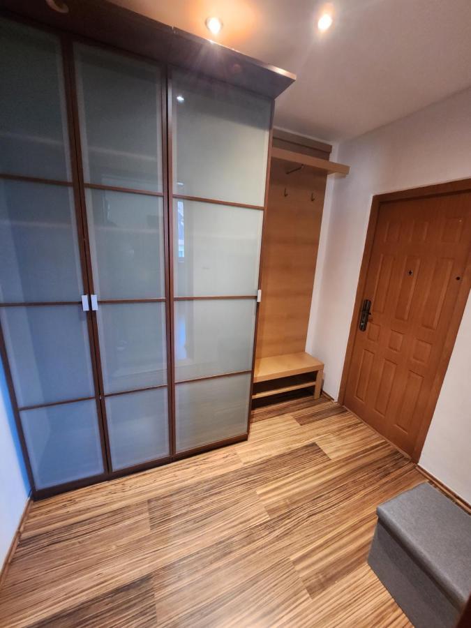Ferienwohnung Luxusni Mezonet V Centru Reichenberg Exterior foto